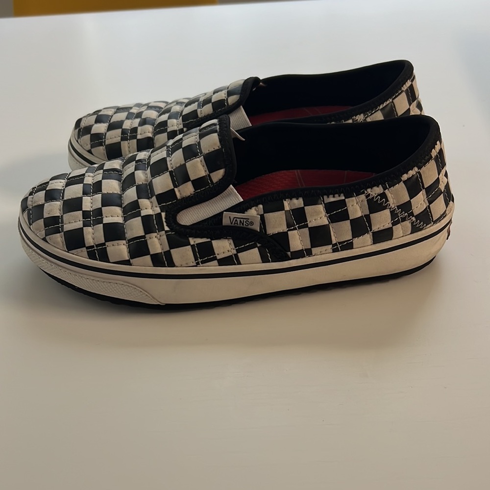 Good Condition - Picture 2 of 3